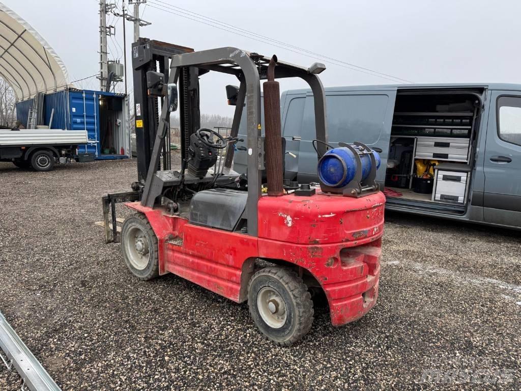 Manitou CG 30 P LPG vozíky