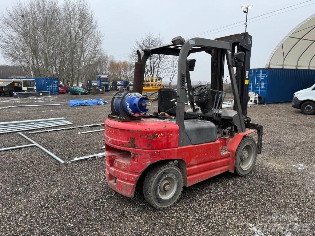 Manitou CG 30 P LPG vozíky