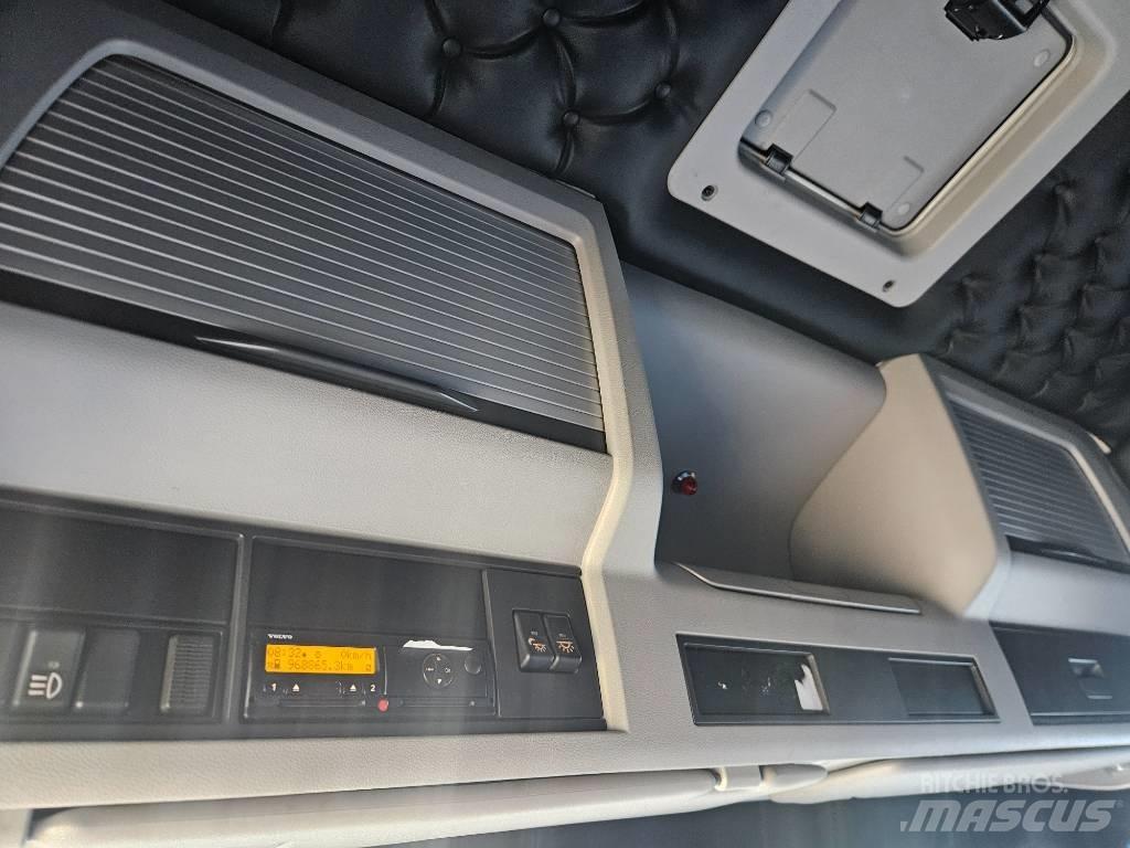 Volvo FM11 Skříňová nástavba
