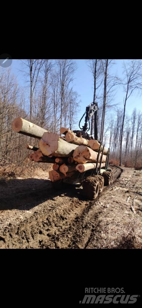 John Deere 1110 Vyvážecí traktory