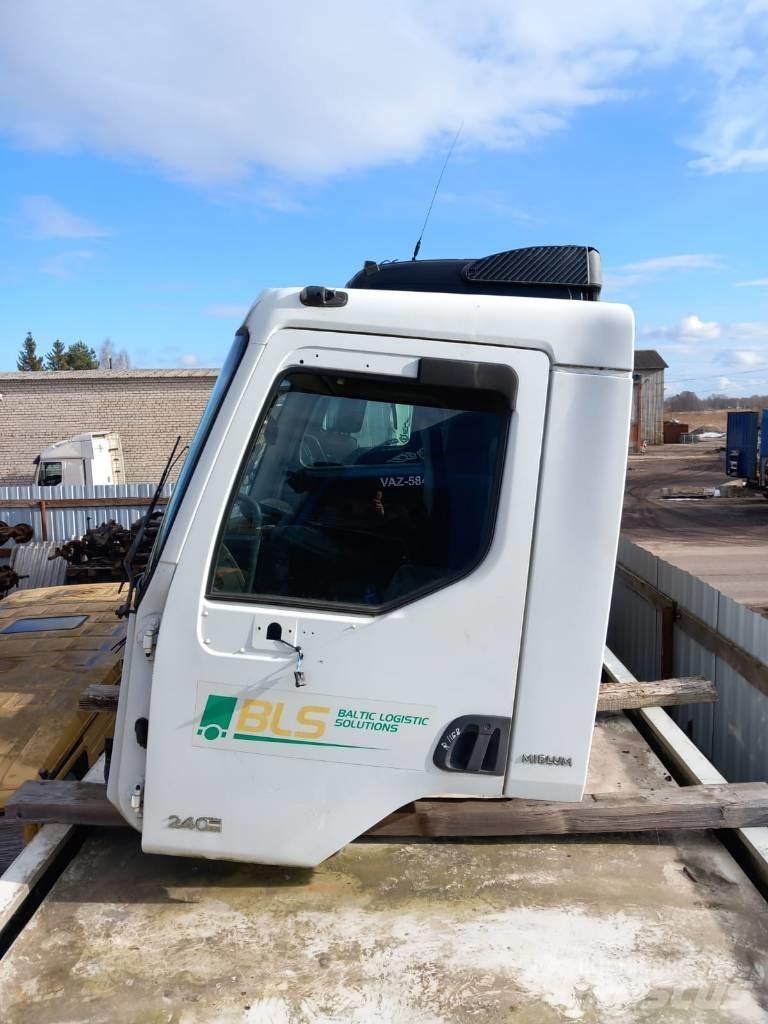 Renault Midlum 240 Kabiny a interiér