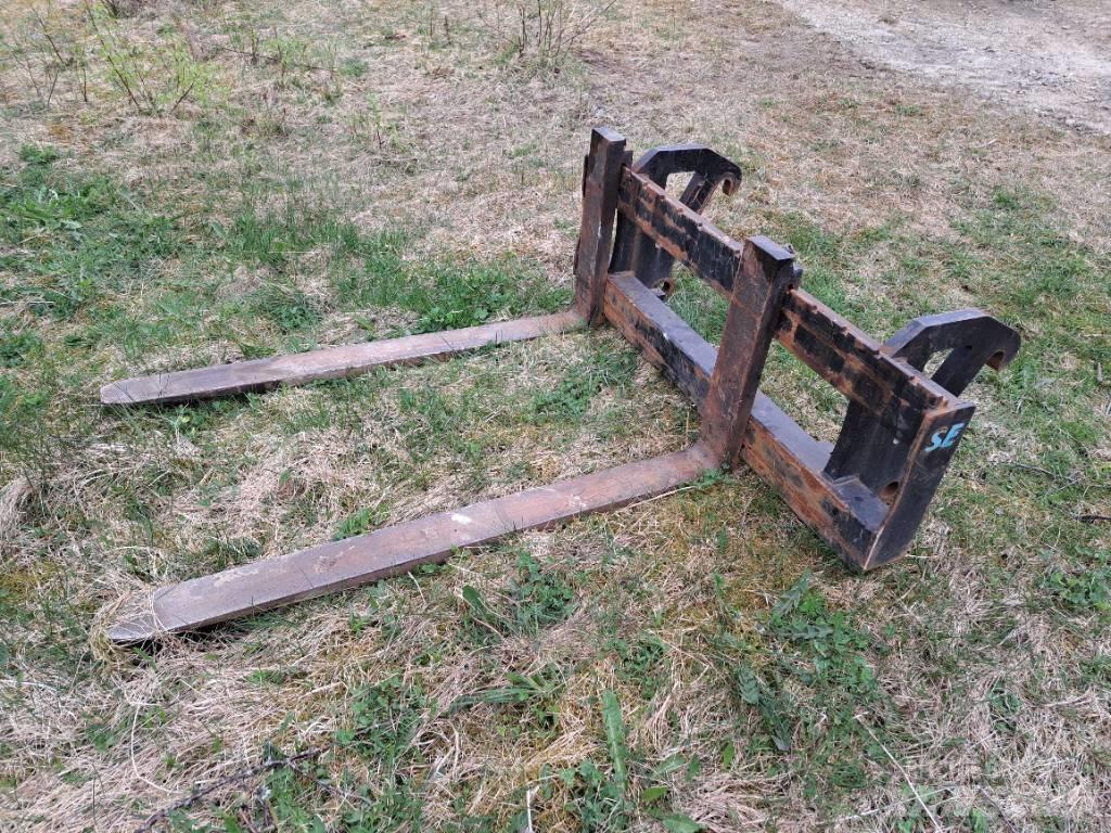 Hitachi ZW75-6C Kolové nakladače