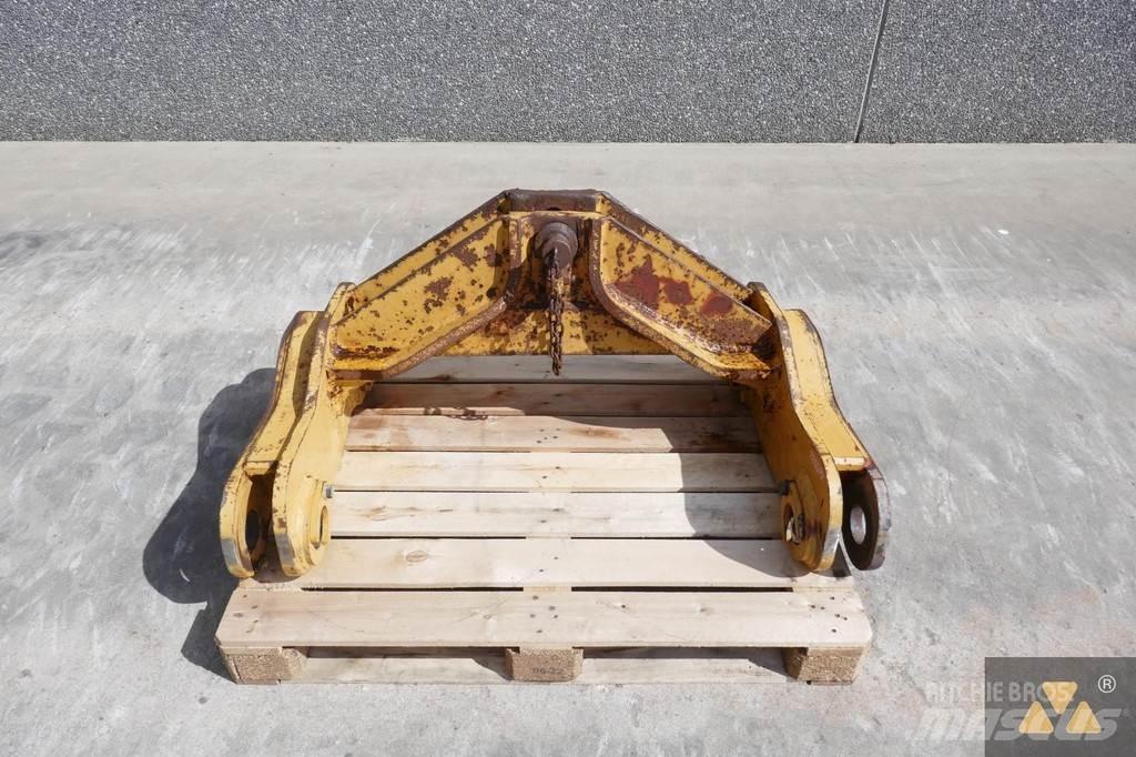 CAT D7E Drawbar Doprava – ostatní
