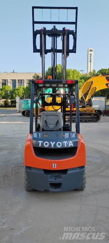 Toyota FD30 Dieselové vozíky