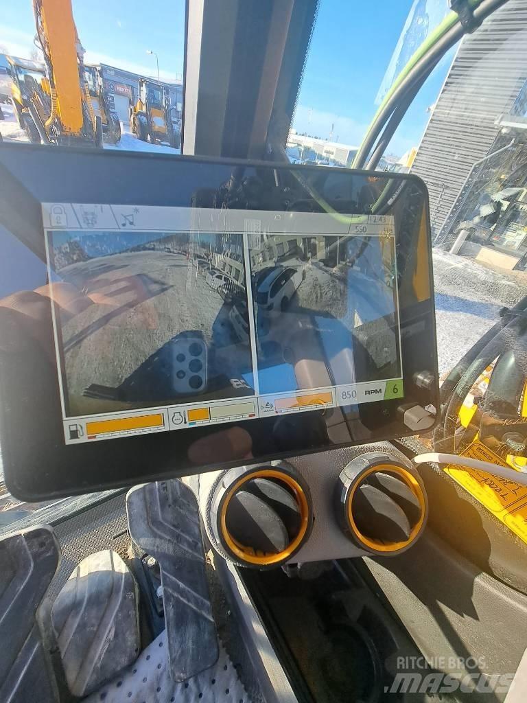 JCB 245 XR Pásová rýpadla
