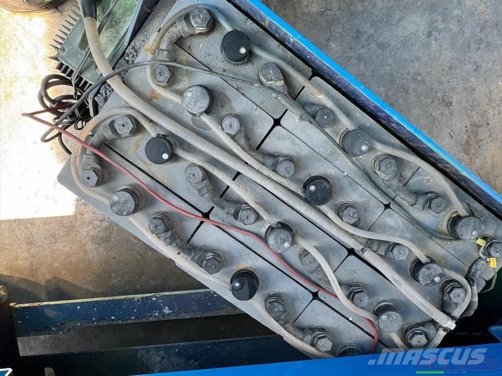 Airo X10EW Nůžková zvedací plošina