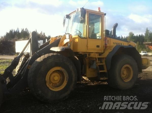 Volvo L120E Kolové nakladače