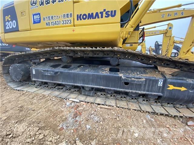 Komatsu PC 200-8N1 Pásová rýpadla
