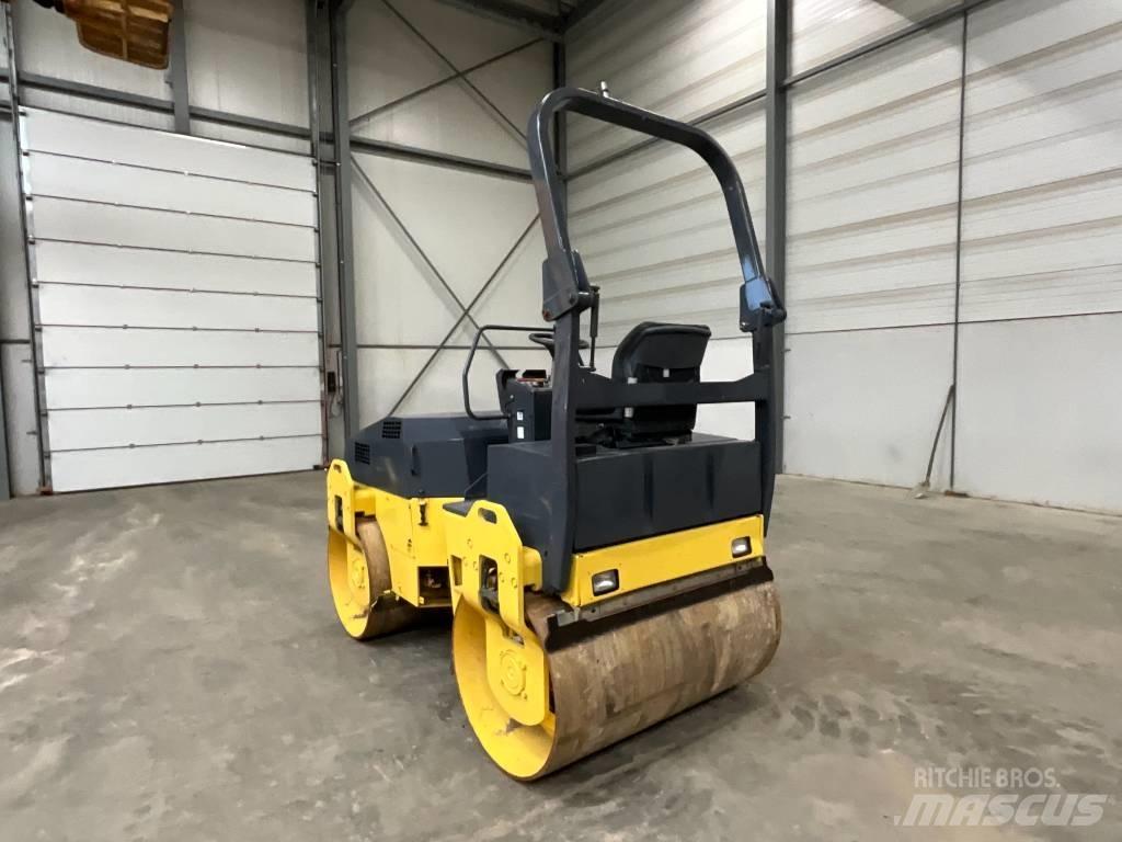 Bomag BW 138 AD Tandemové válce