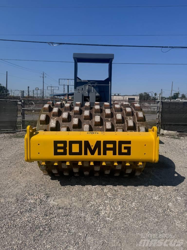 Bomag BW 211 P D-3 Tahačové válce