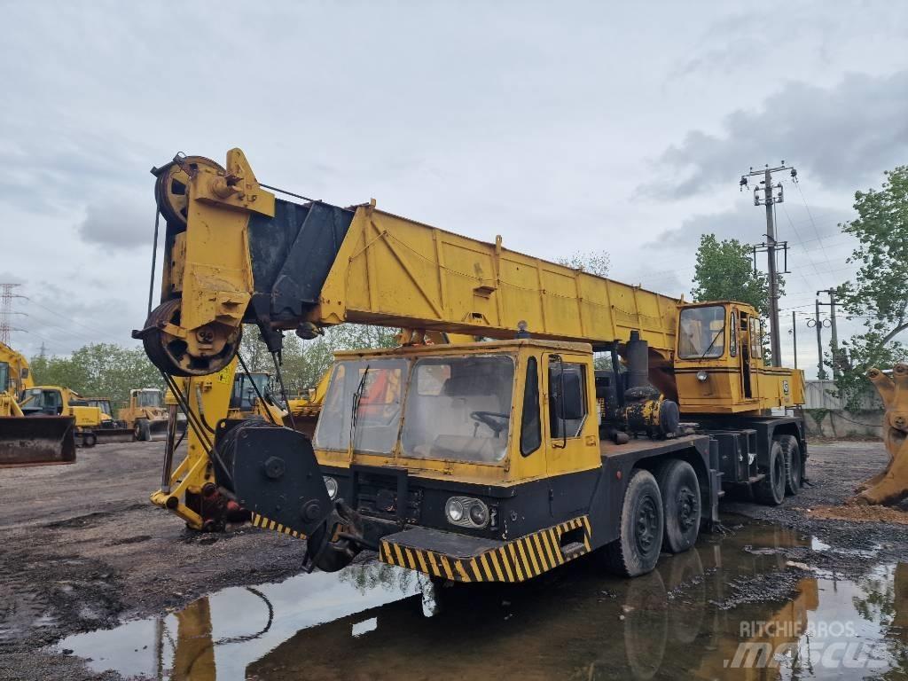 Grove TMS 475 Jeřáby pro těžký terén