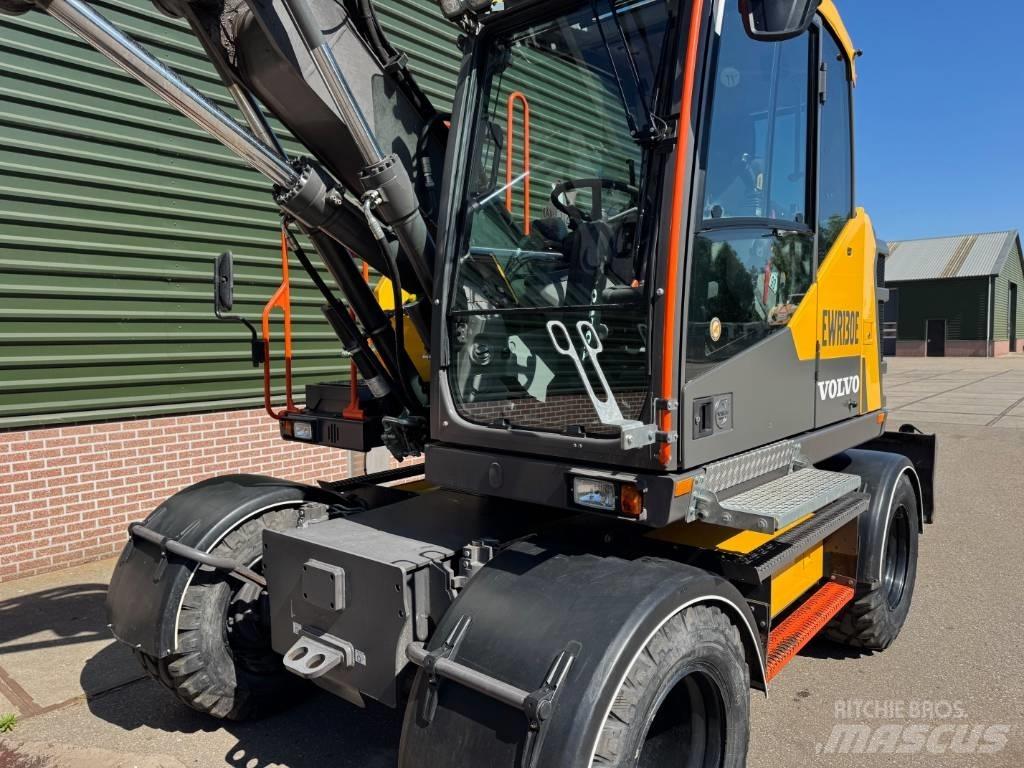 Volvo EWR 130 E Kolové nakladače