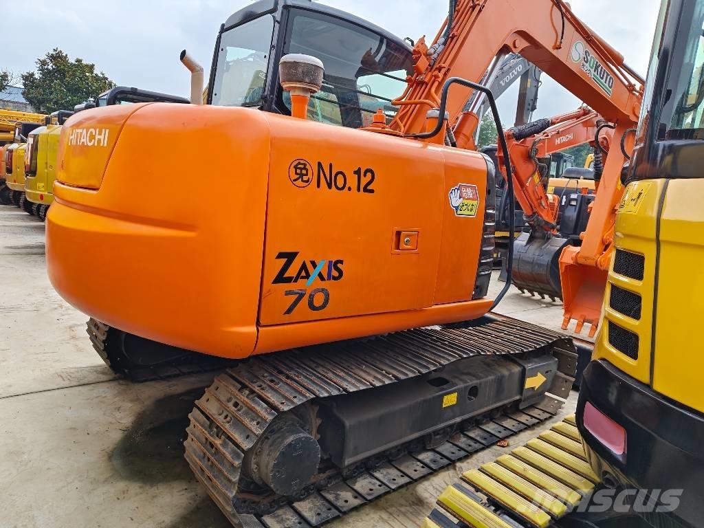 Hitachi ZX 70 Midi rýpadla 7t - 12t