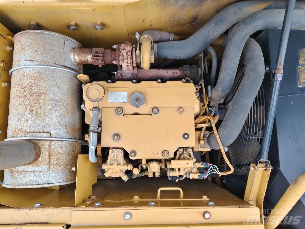 CAT 315 D2 Pásová rýpadla