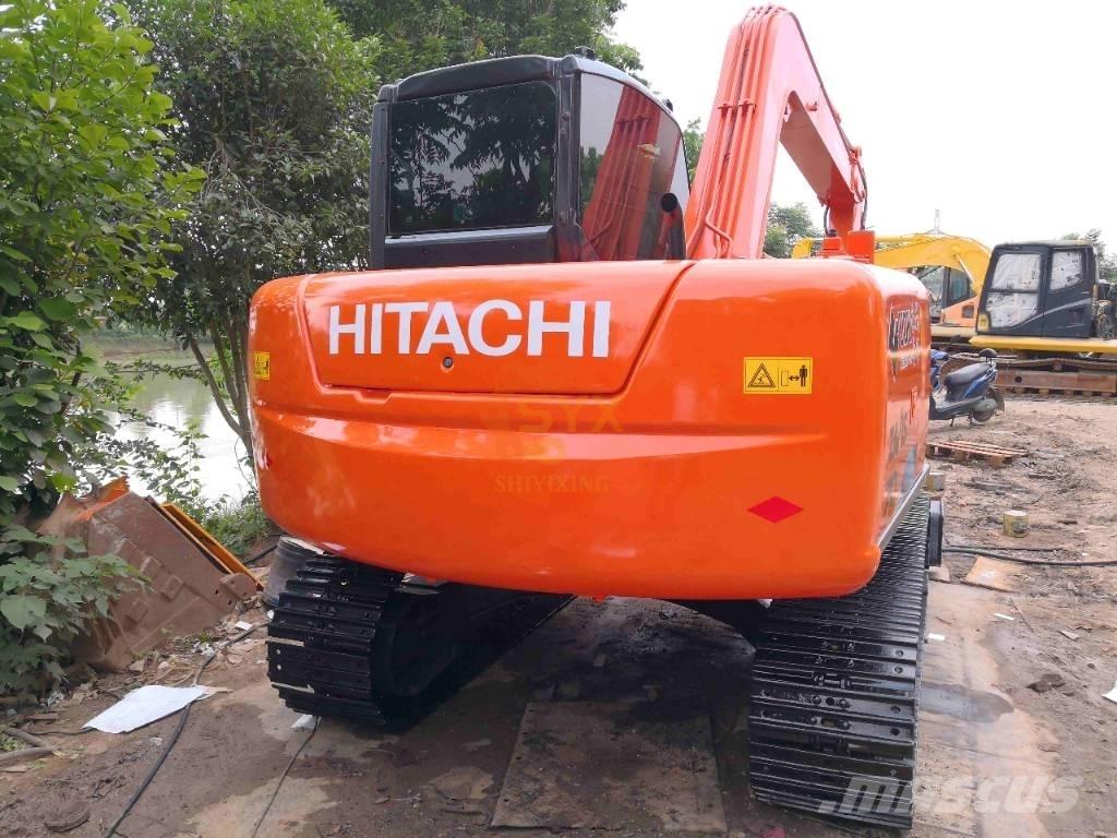 Hitachi ZX 70 Midi rýpadla 7t - 12t