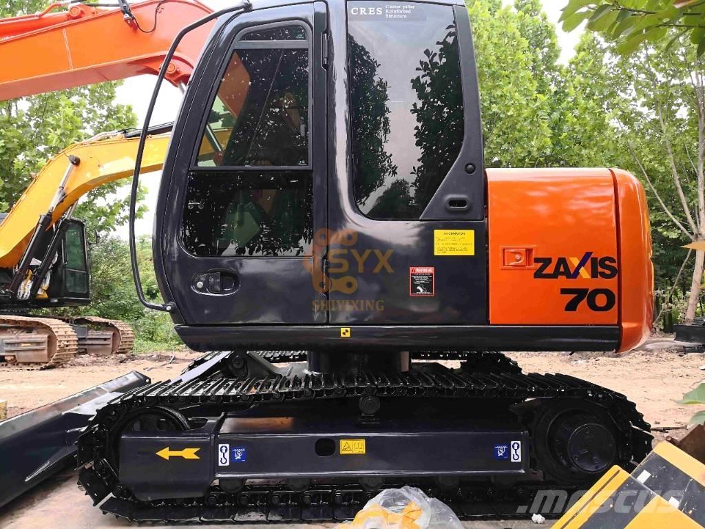 Hitachi ZX 70 Midi rýpadla 7t - 12t