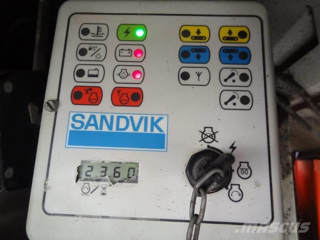 Sandvik QA 450 Mobilní třídiče