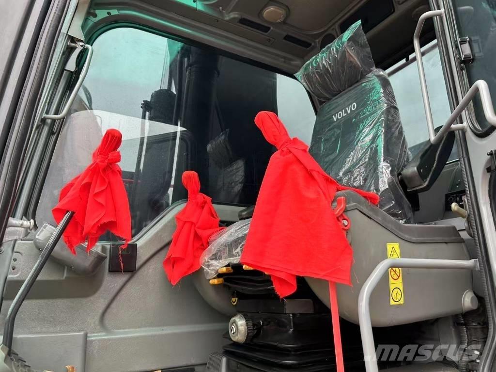 Volvo EC 240 Pásová rýpadla