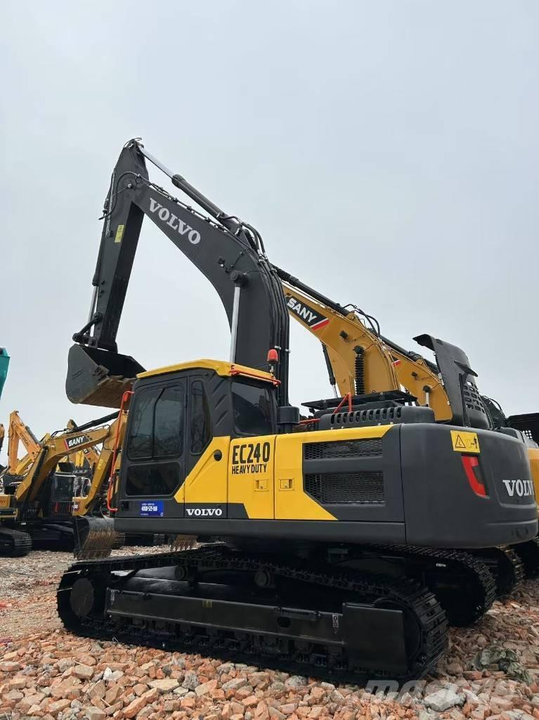 Volvo EC 240 Pásová rýpadla