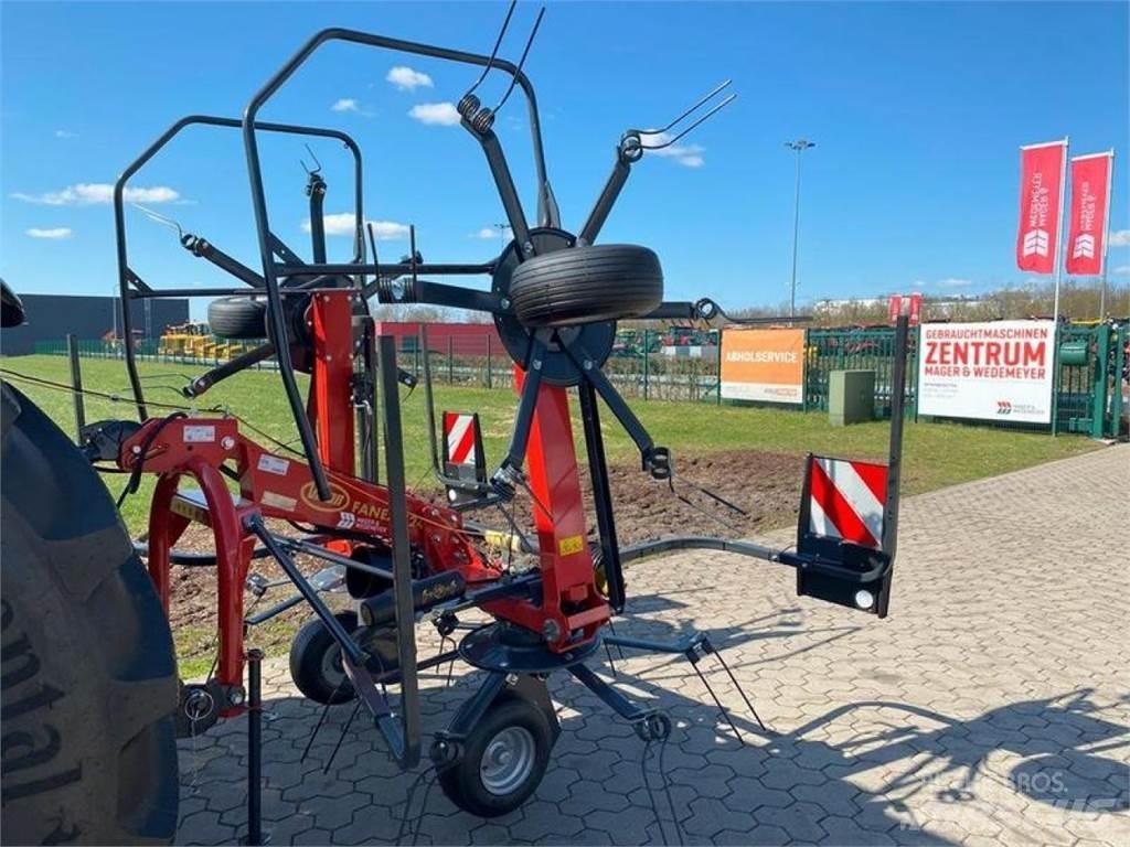 Vicon FANEX 524 Obraceče a shrabovače sena