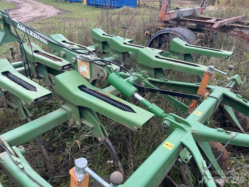 Amazone Cenius 4002 Hloubkové kypřiče