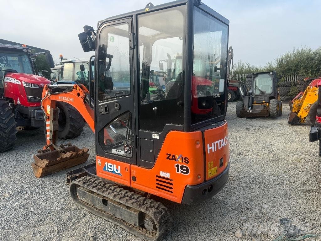 Hitachi ZX 19-5 Mini rýpadla < 7t