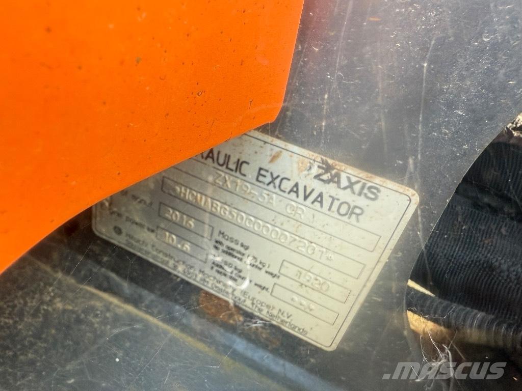 Hitachi ZX 19-5 Mini rýpadla < 7t