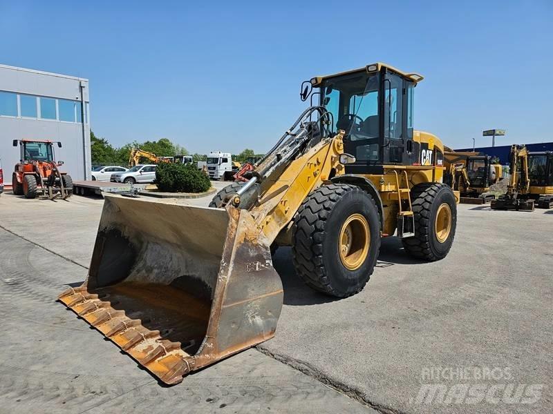 CAT 930 G Kolové nakladače