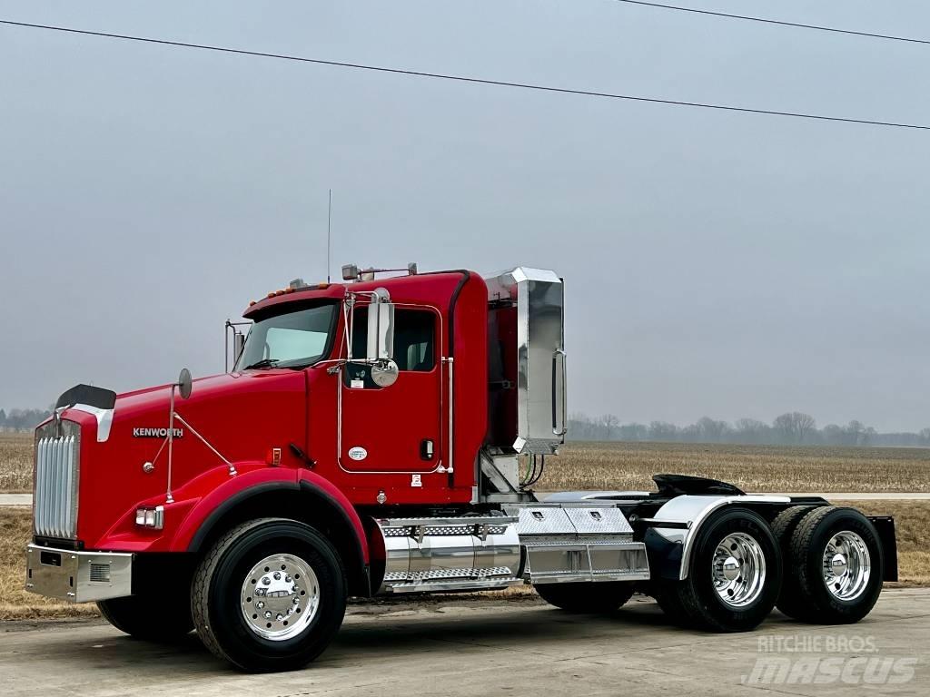 Kenworth T 800 Tahače