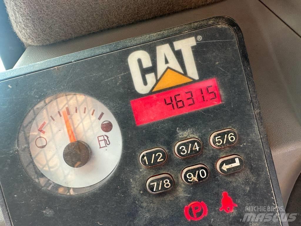 CAT 259 D Smykem řízené nakladače