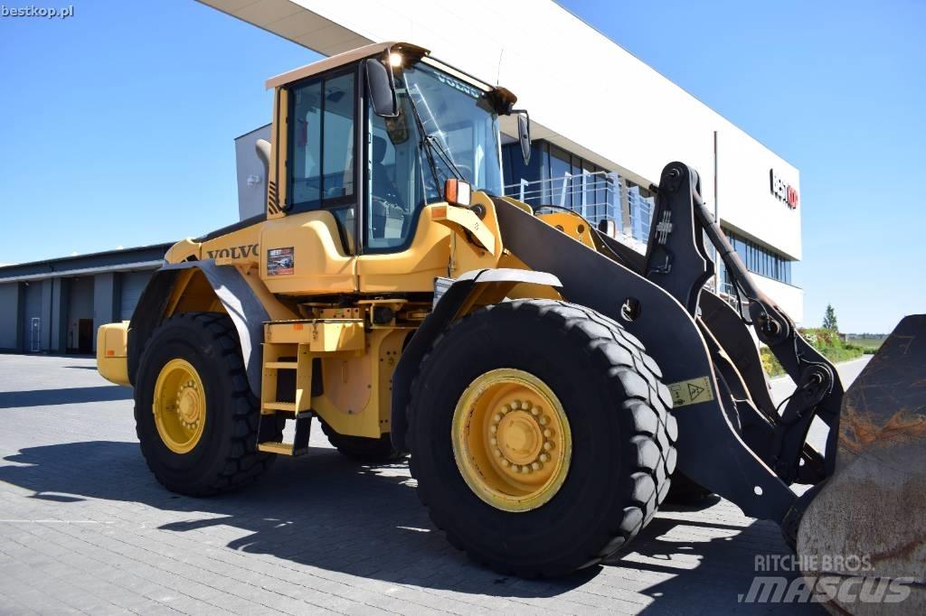 Volvo L 90 F Kolové nakladače