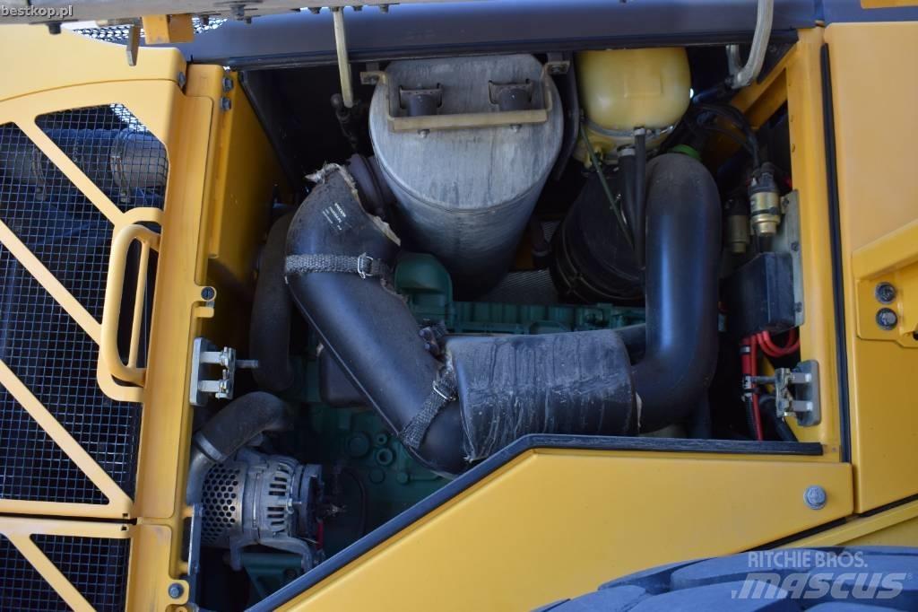 Volvo L 90 F Kolové nakladače