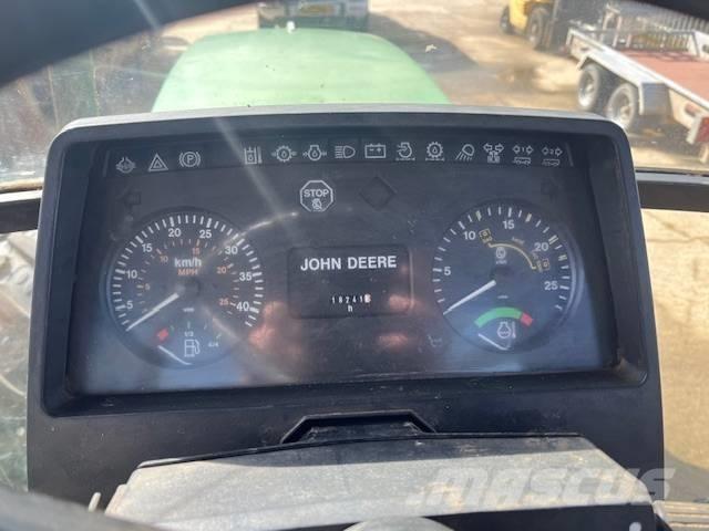 John Deere 6200 Traktory