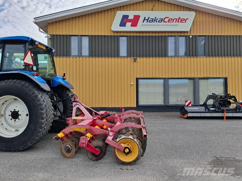 Väderstad CR350 Talířové brány