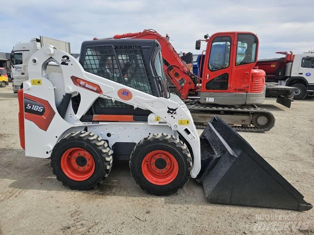 Bobcat S 185 Smykem řízené nakladače