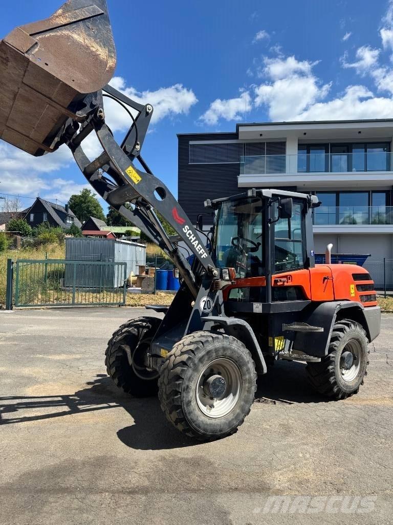 Terex Schaeff TL100 Kolové nakladače