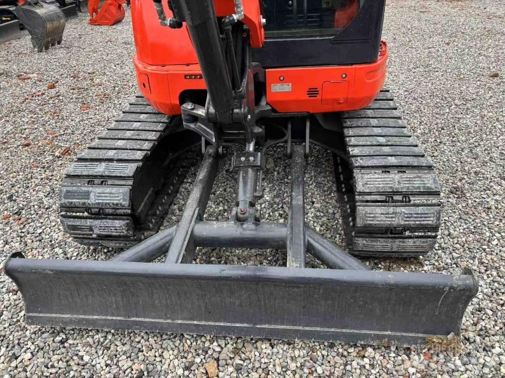Kubota U 40 Mini rýpadla < 7t