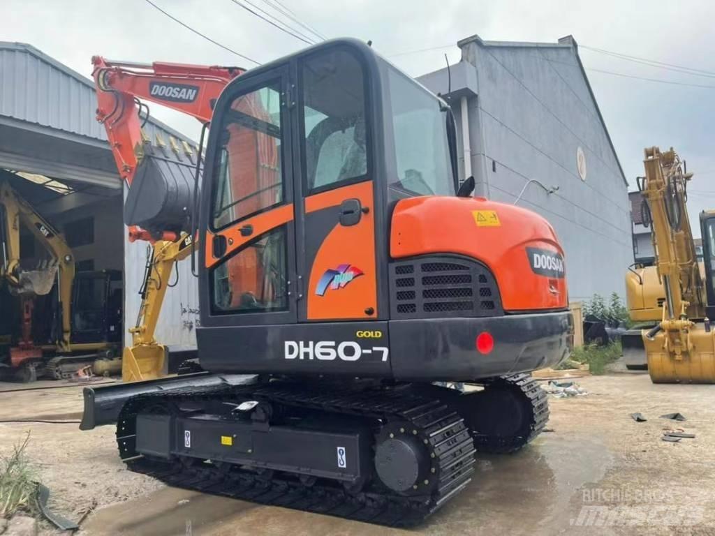 Doosan DH 60 Mini rýpadla < 7t
