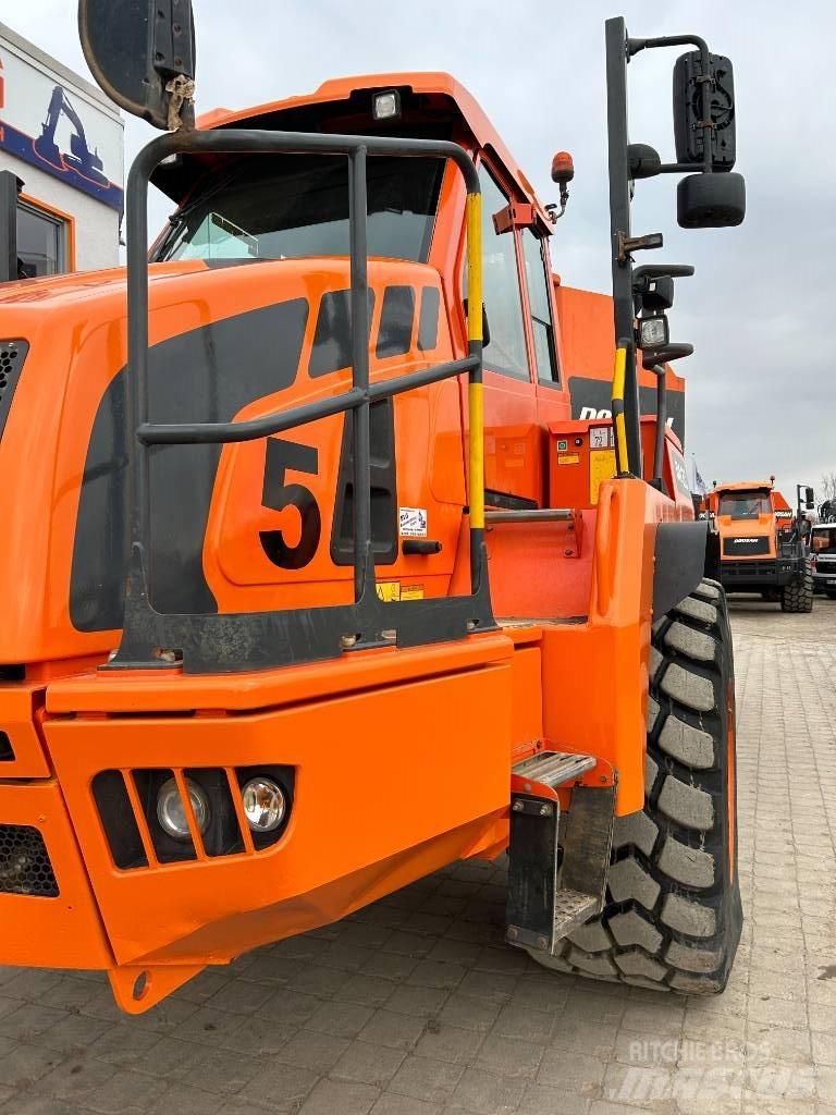Doosan DA 30 Kloubové dempry