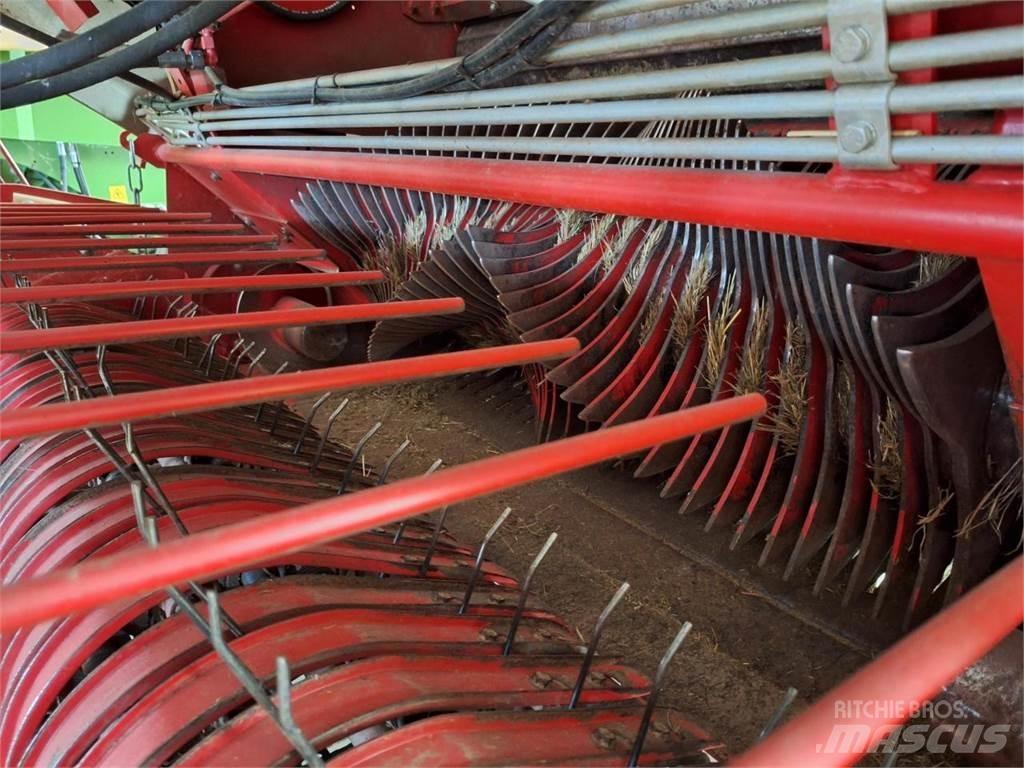Lely RP 245 Profi Lis na válcové balíky