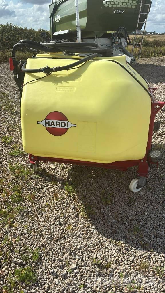 Hardi Fronttank Nesené postřikovače