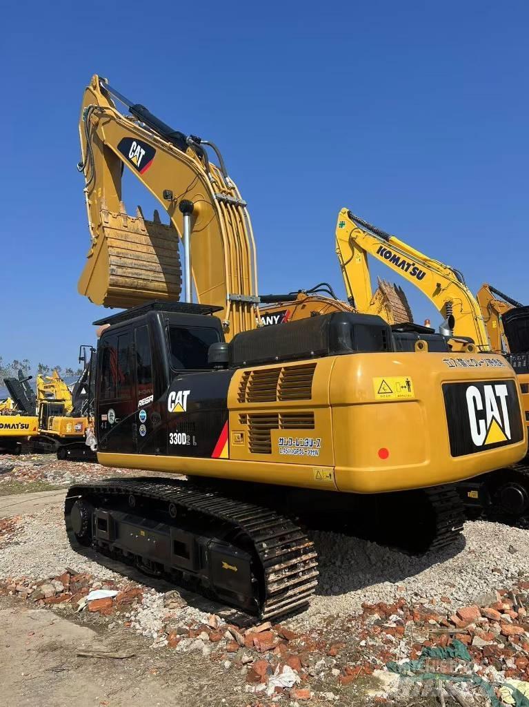 CAT 330 D Pásová rýpadla