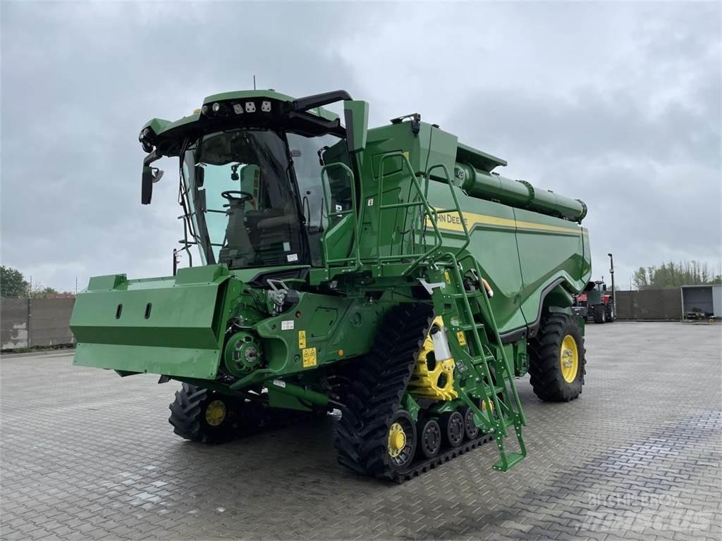 John Deere X9 - 1100 Sklízecí mlátičky