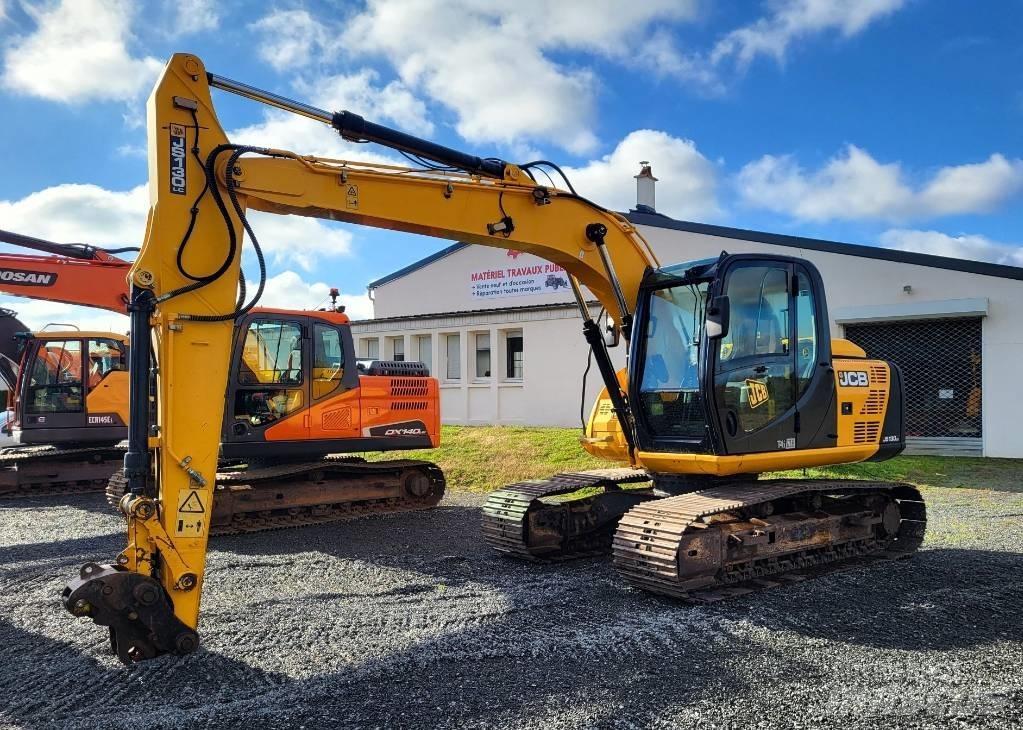 JCB JS 130 LC Pásová rýpadla