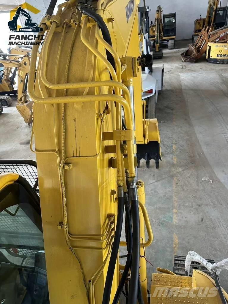 Komatsu PC 138 -8 Pásová rýpadla