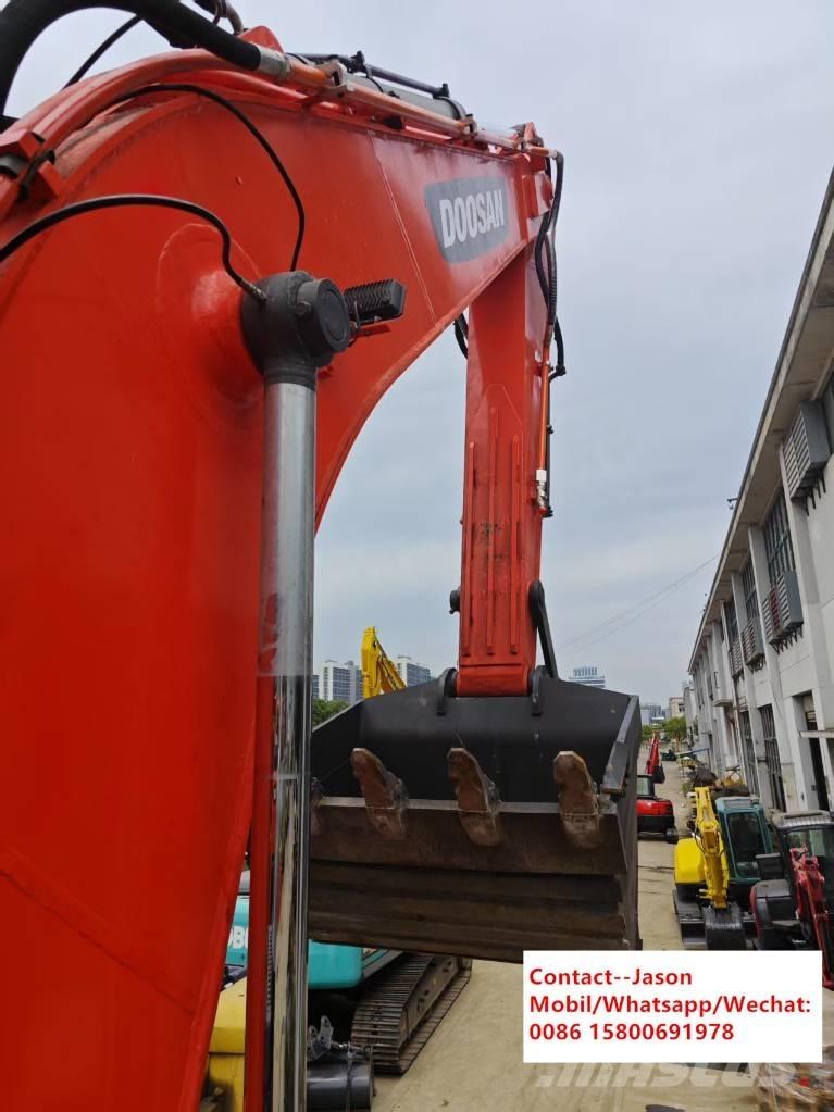Doosan DX 350 LC-5 Pásová rýpadla