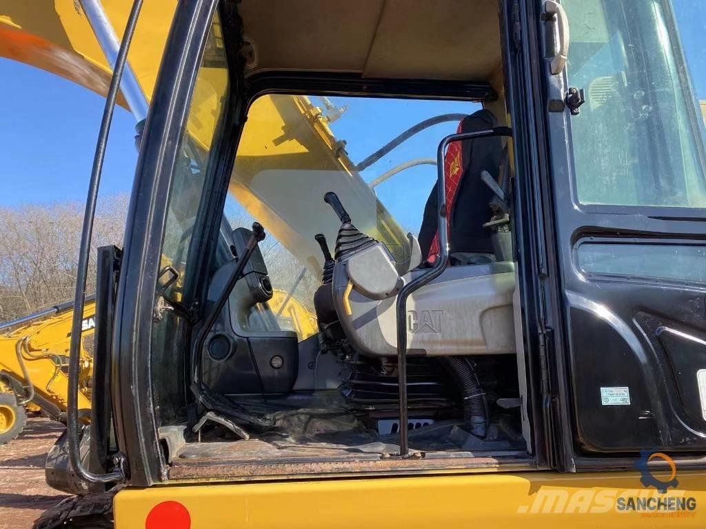 CAT 325 D Pásová rýpadla