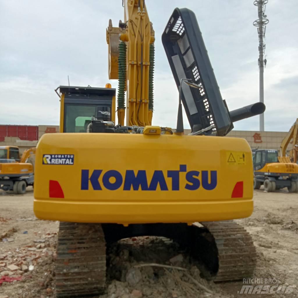 Komatsu PC 220-8 Pásová rýpadla