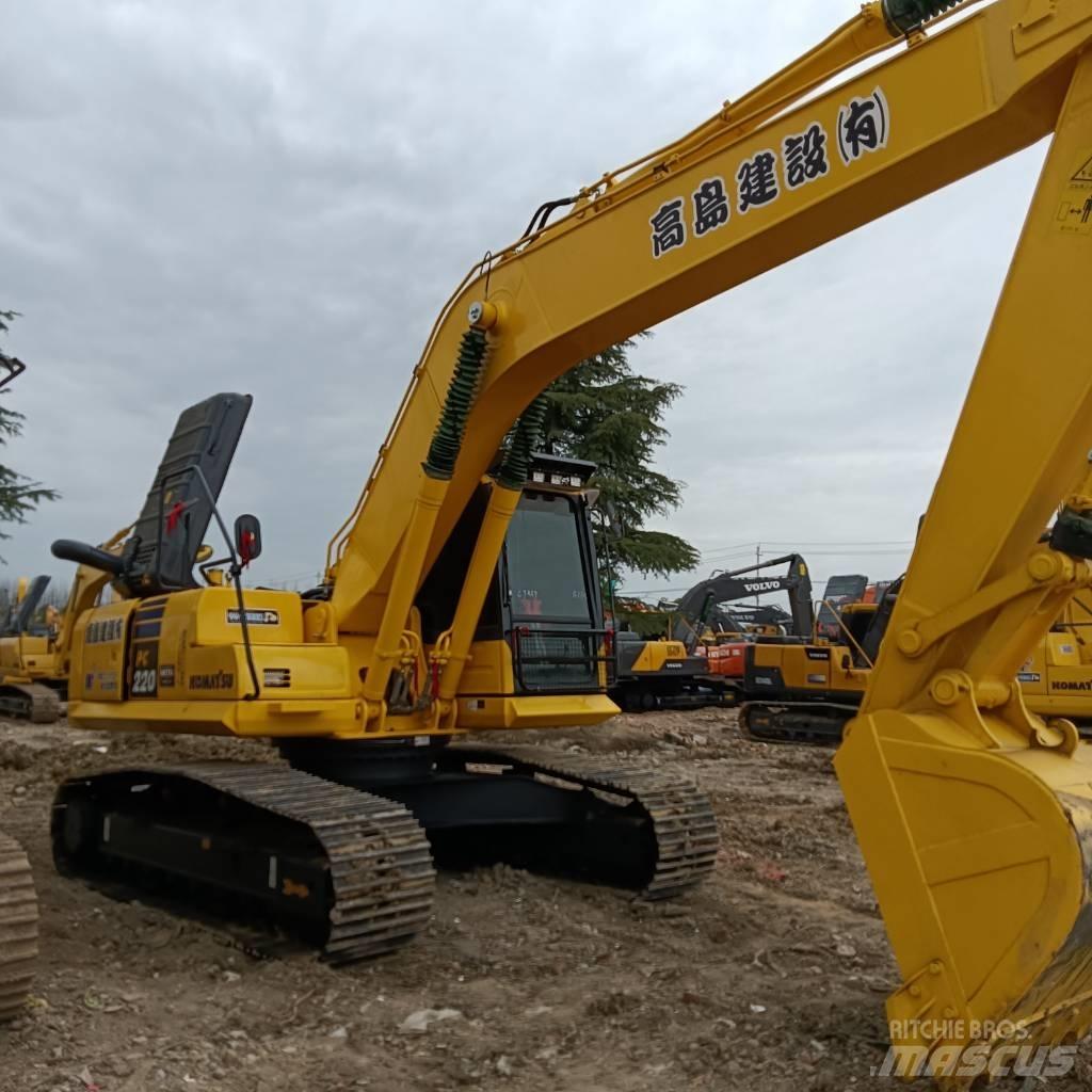 Komatsu PC 220-8 Pásová rýpadla