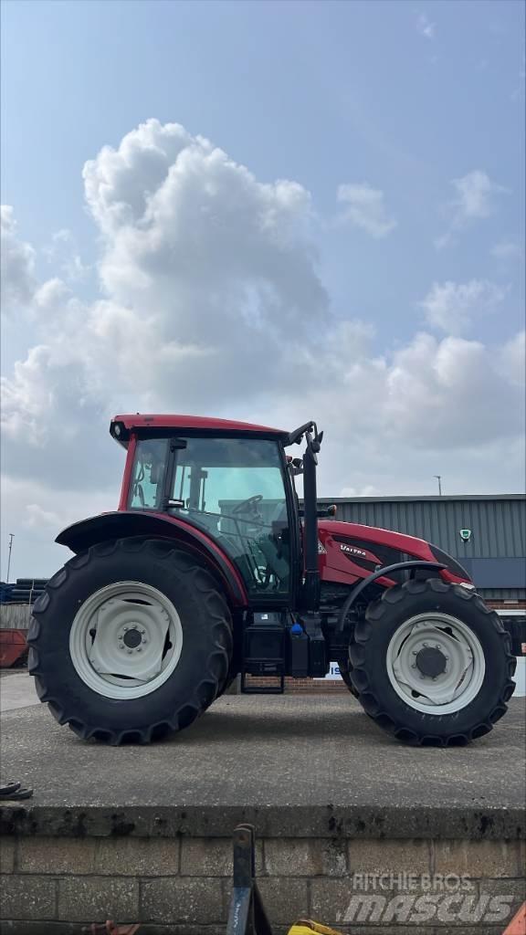 Valtra A 115 MH4 Traktory